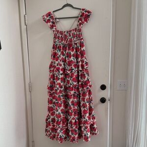 Chic Floral Maxi Dress with Ruffled Tiers